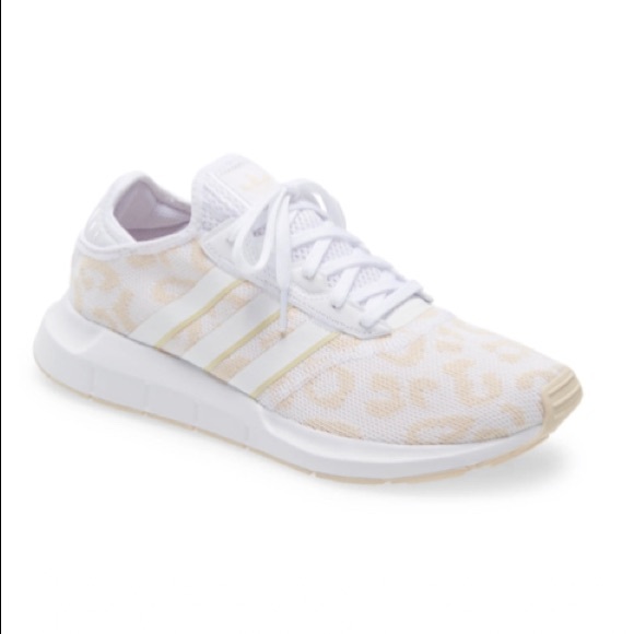 adidas Shoes - Swift Run X Sneaker NEW